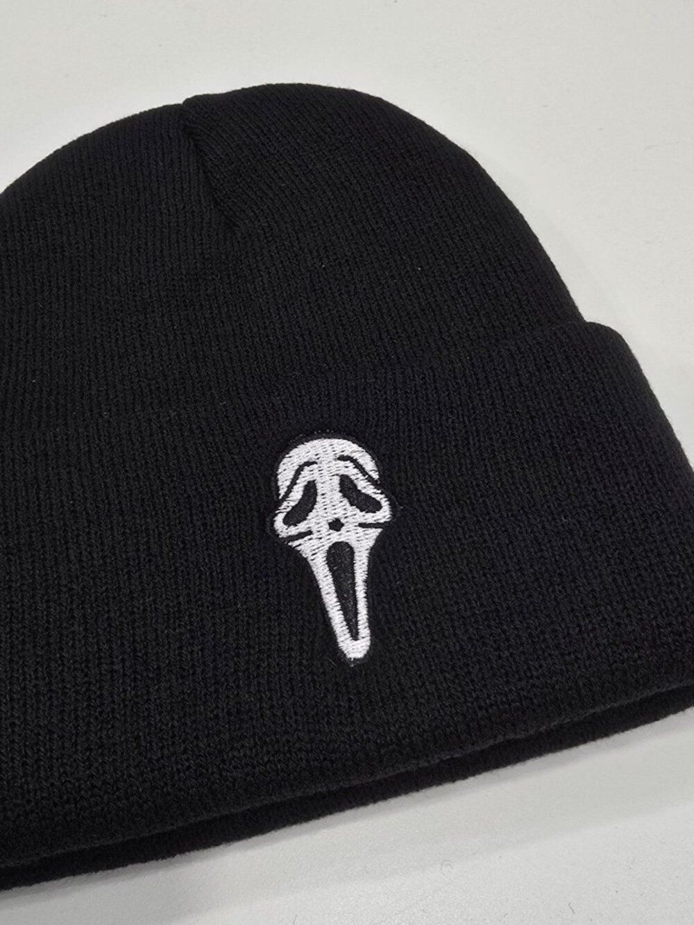 Ghost Face ✦ Black Knit Beanie Embroidered White Mask ✦ Stretch Horror Scream OS - Picture 4 of 7